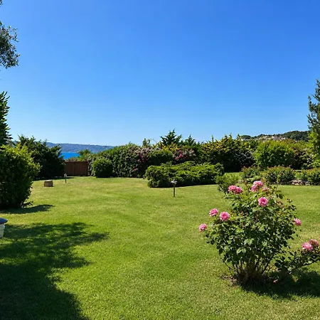 Villa Garden *
